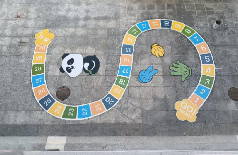 天峨地面游戏彩绘